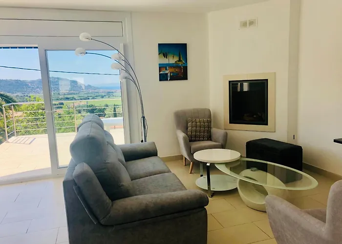 Global Immo 8011 Tres Reyes Vila *